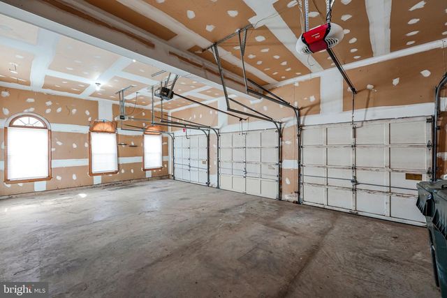 9810 PORTSIDE DR, Burke, VA 22015