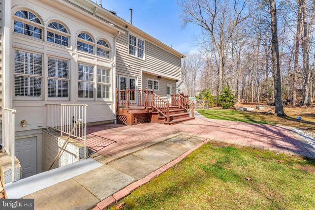 9810 PORTSIDE DR, Burke, VA 22015