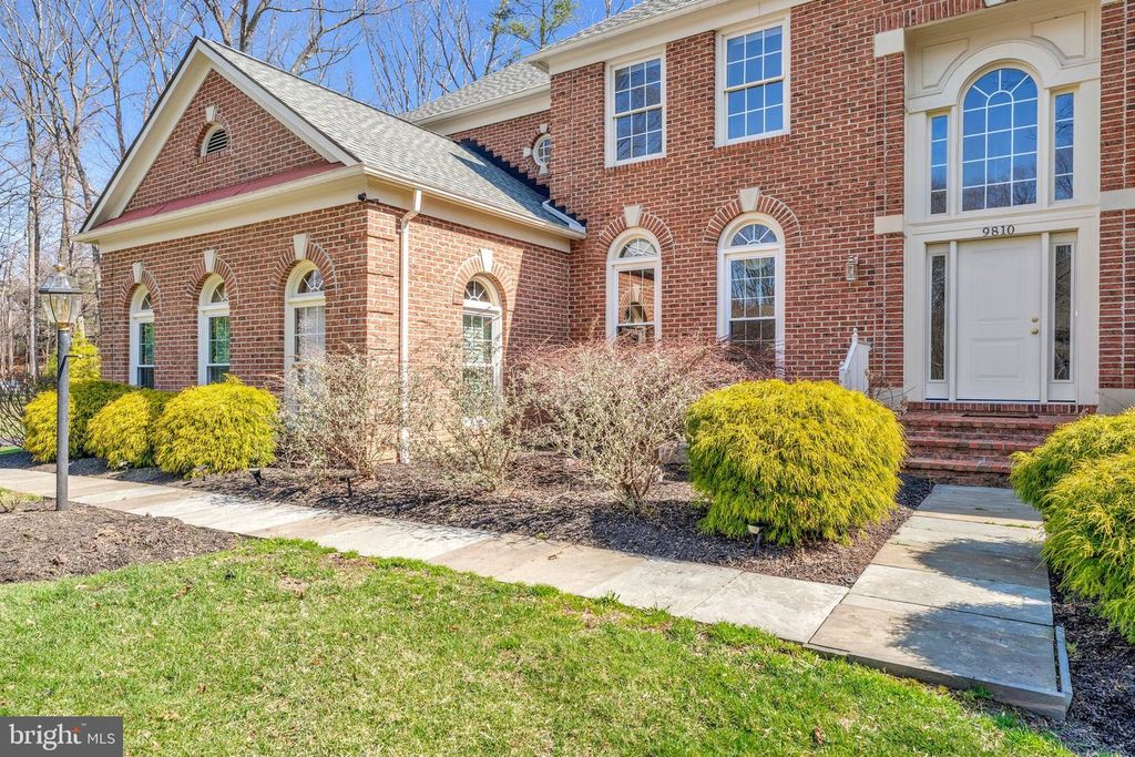 9810 PORTSIDE DR, Burke, VA 22015