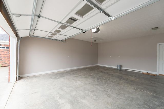 126 Autumn Leaf Path, Georgetown, KY 40324