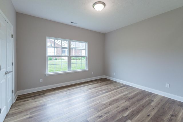 126 Autumn Leaf Path, Georgetown, KY 40324