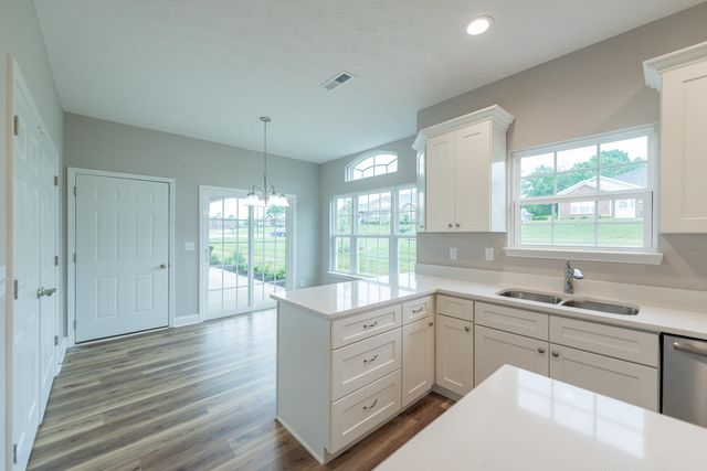126 Autumn Leaf Path, Georgetown, KY 40324