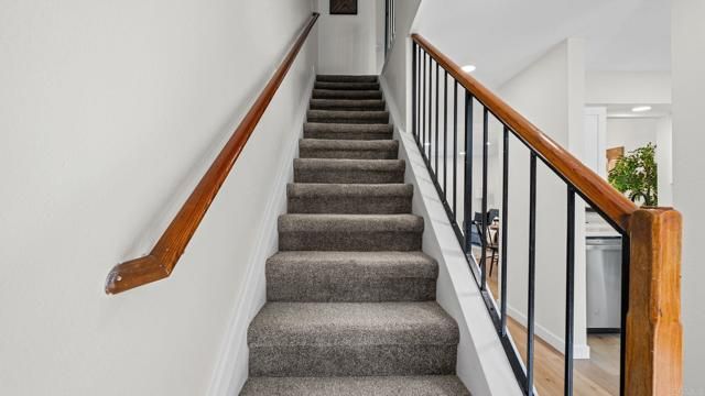 134 Espanas, Escondido, CA 92026