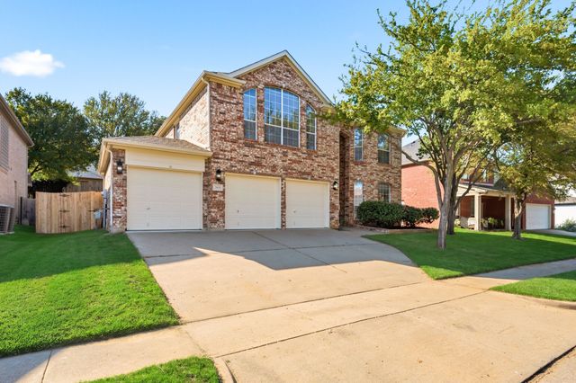 7833 Harvest Hill Road, North Richland Hills, TX 76182