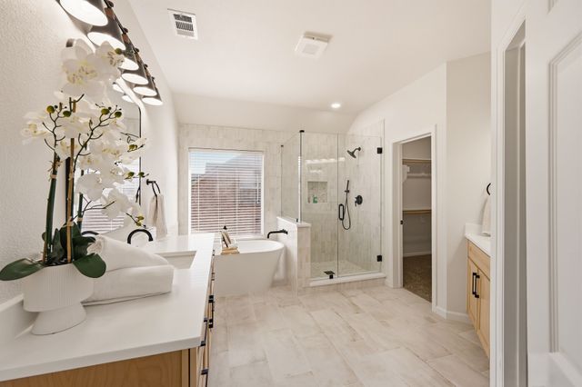 7833 Harvest Hill Road, North Richland Hills, TX 76182