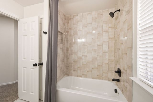 7833 Harvest Hill Road, North Richland Hills, TX 76182