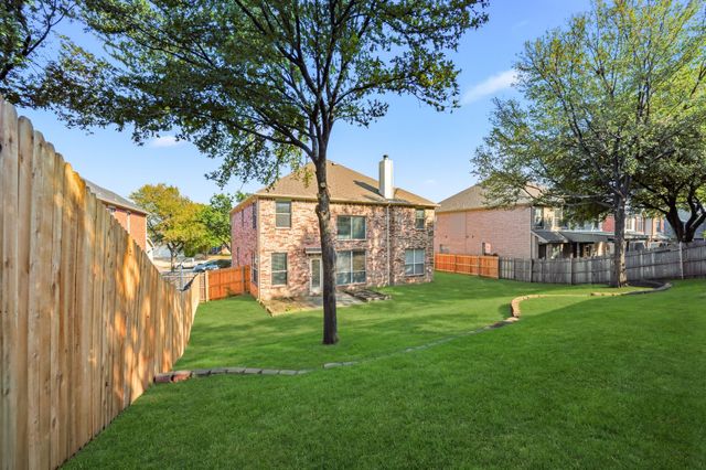 7833 Harvest Hill Road, North Richland Hills, TX 76182