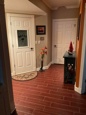 1808 S Orchard Drive, Mahomet, IL 61853