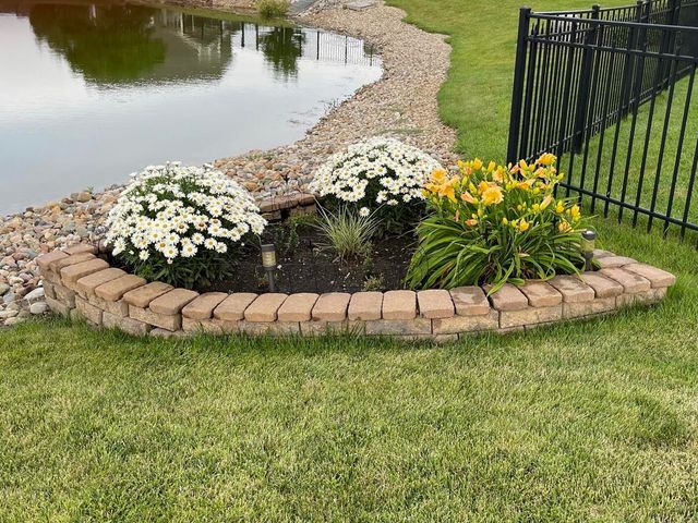 1808 S Orchard Drive, Mahomet, IL 61853