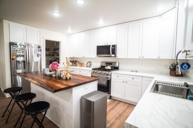 3767 PETER HAWK AVENUE, North Pole, AK 99705