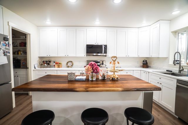 3767 PETER HAWK AVENUE, North Pole, AK 99705