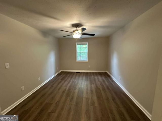 6717 Lakewood Drive, Douglasville, GA 30135