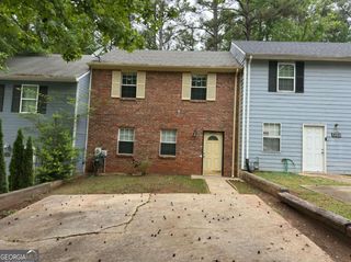 6717 Lakewood Drive, Douglasville, GA 30135