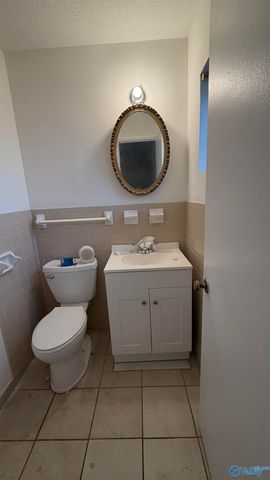 111 Edinburgh Drive, Athens, AL 35611