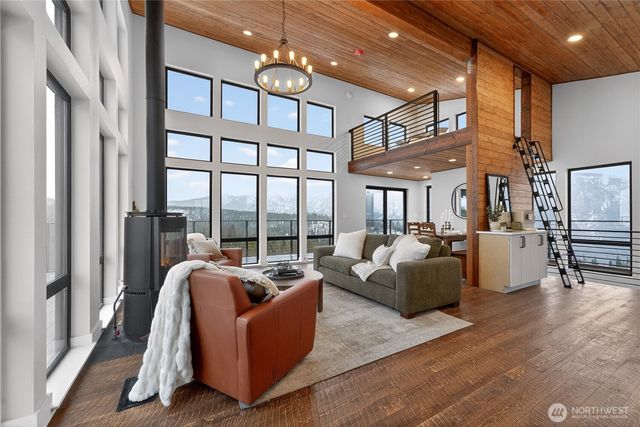 28995 Coulter Creek Road, Lake Wenatchee, WA 98826