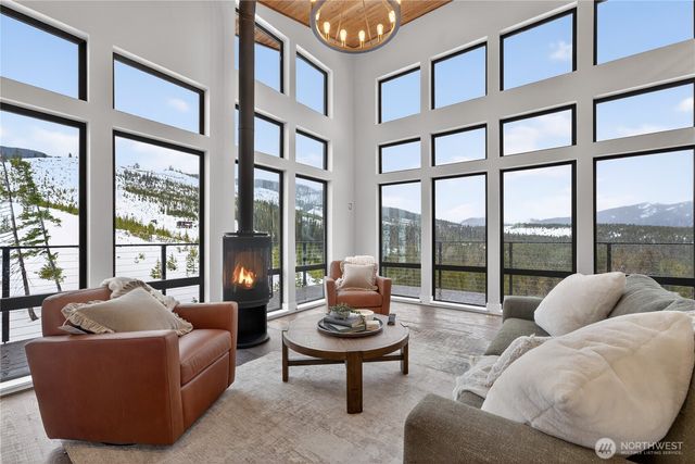 28995 Coulter Creek Road, Lake Wenatchee, WA 98826