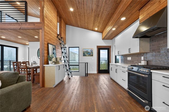 28995 Coulter Creek Road, Lake Wenatchee, WA 98826