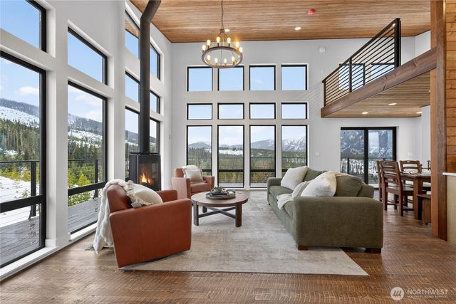 28995 Coulter Creek Road, Lake Wenatchee, WA 98826