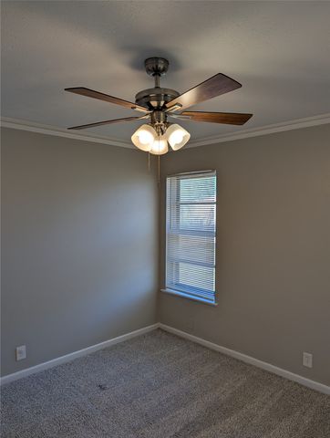 5417 Palmer Drive, Haltom City, TX 76117