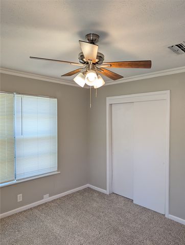 5417 Palmer Drive, Haltom City, TX 76117