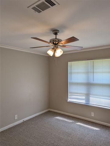 5417 Palmer Drive, Haltom City, TX 76117