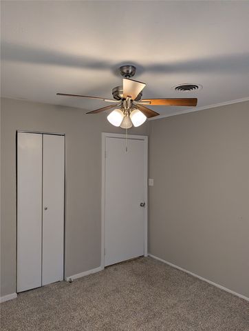 5417 Palmer Drive, Haltom City, TX 76117