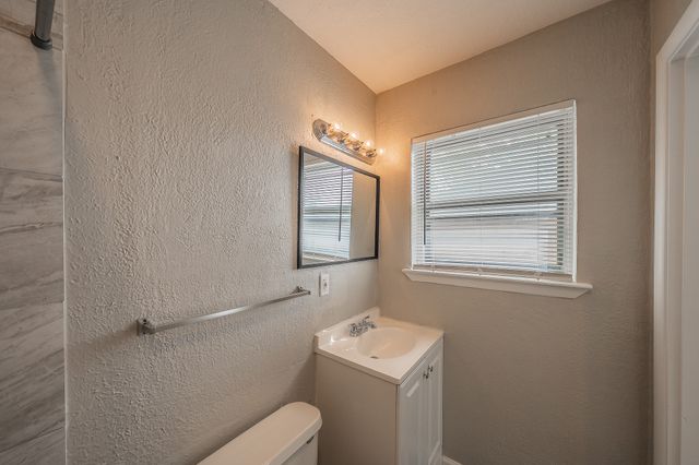 5417 Palmer Drive, Haltom City, TX 76117