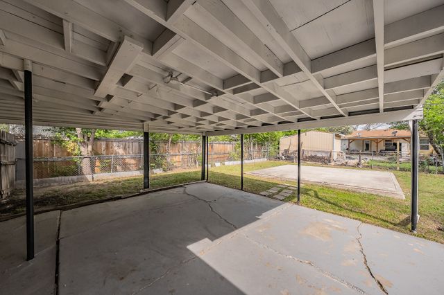 5417 Palmer Drive, Haltom City, TX 76117