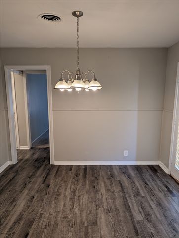 5417 Palmer Drive, Haltom City, TX 76117