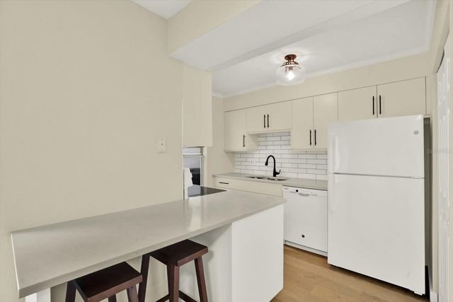 1799 N HIGHLAND AVENUE 53, Clearwater, FL 33755