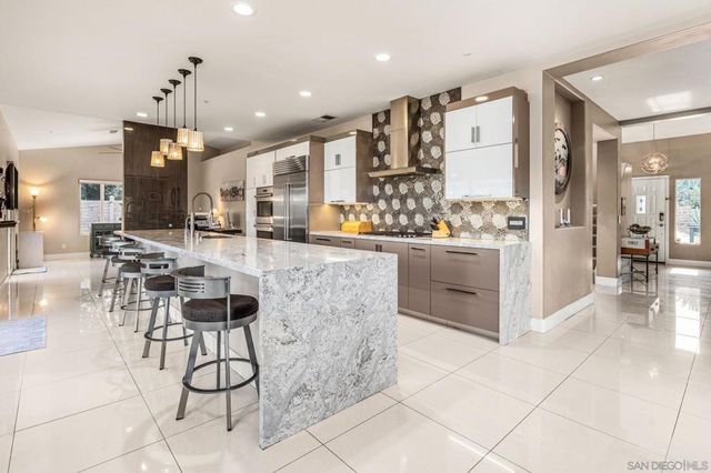 15710 Zeigler Ct, Ramona, CA 92065