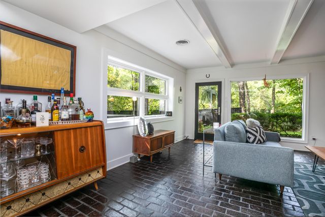 1402 W ROLLINS RD, Columbia, MO 65203