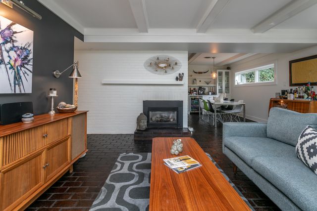 1402 W ROLLINS RD, Columbia, MO 65203