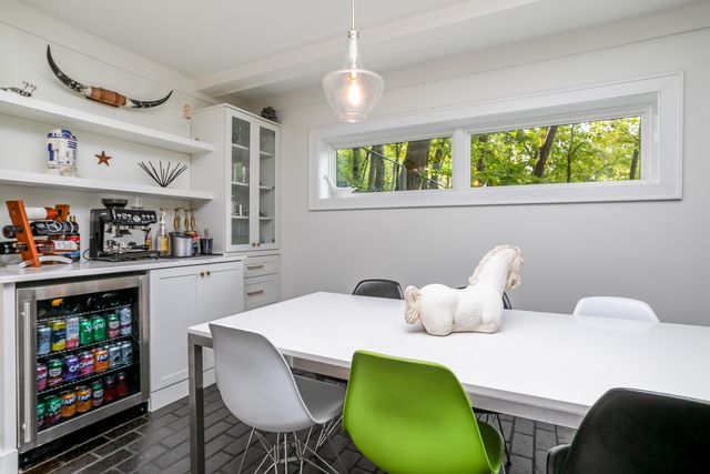 1402 W ROLLINS RD, Columbia, MO 65203