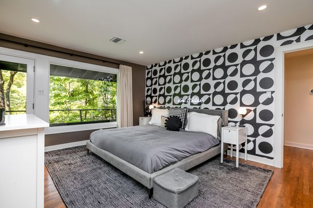 1402 W ROLLINS RD, Columbia, MO 65203