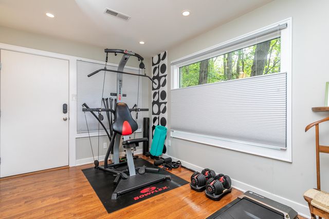 1402 W ROLLINS RD, Columbia, MO 65203