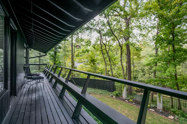 1402 W ROLLINS RD, Columbia, MO 65203