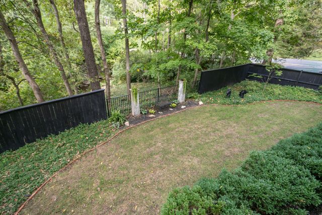 1402 W ROLLINS RD, Columbia, MO 65203