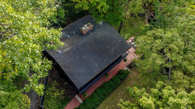 1402 W ROLLINS RD, Columbia, MO 65203