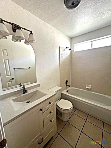 4805 Box Canyon Drive, Temple, TX 76502