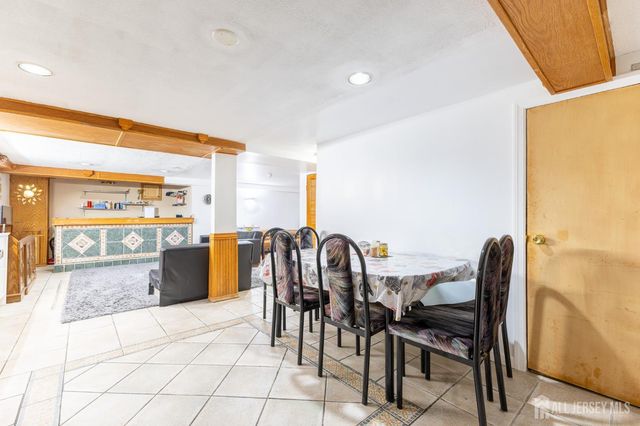 100 Washington Road, Sayreville, NJ 08872