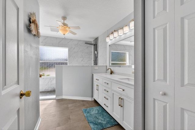 15 Londonderry Dr, Palm Coast, FL 32137