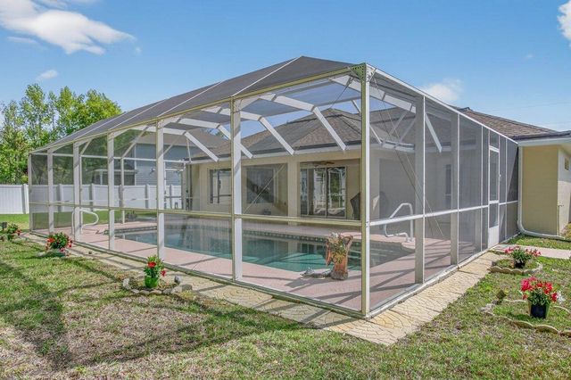 15 Londonderry Dr, Palm Coast, FL 32137