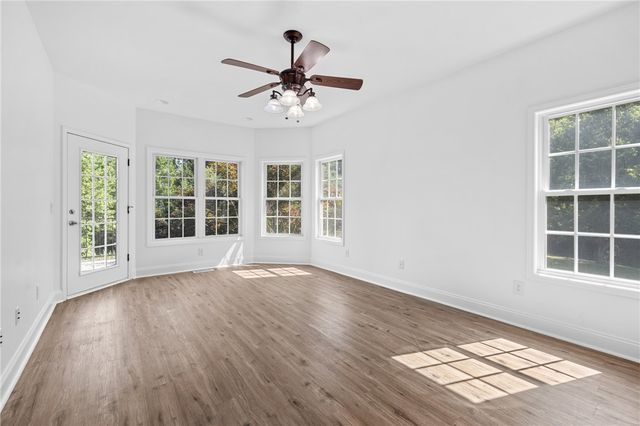 221 Heaven View Drive, Walhalla, SC 29691