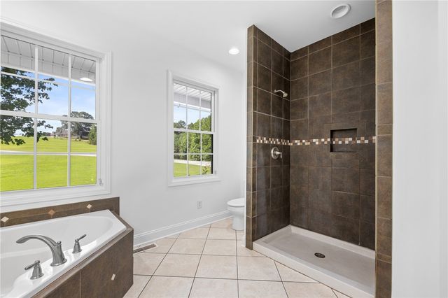 221 Heaven View Drive, Walhalla, SC 29691