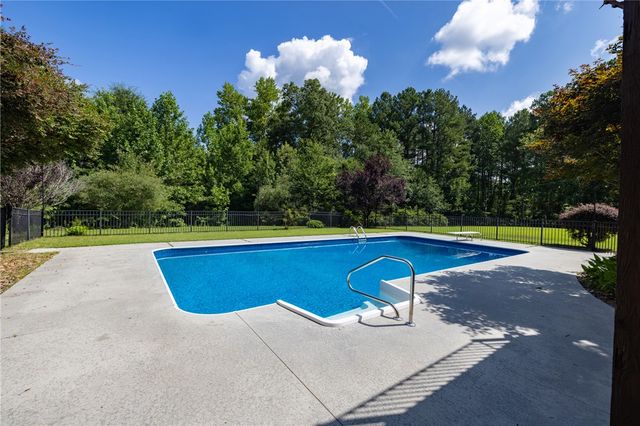 221 Heaven View Drive, Walhalla, SC 29691