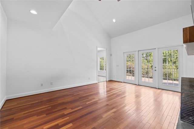 221 Heaven View Drive, Walhalla, SC 29691