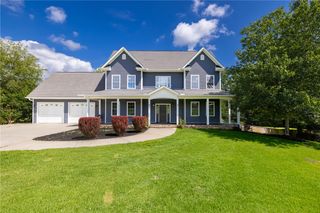221 Heaven View Drive, Walhalla, SC 29691