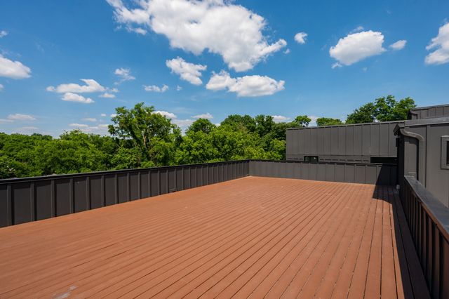 1005 Glenview Dr, Nashville, TN 37206