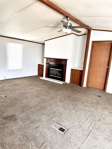 1139 Market Street, Tye, TX 79563